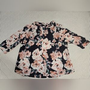 Eliane Rose, 1X, Floral Blouse